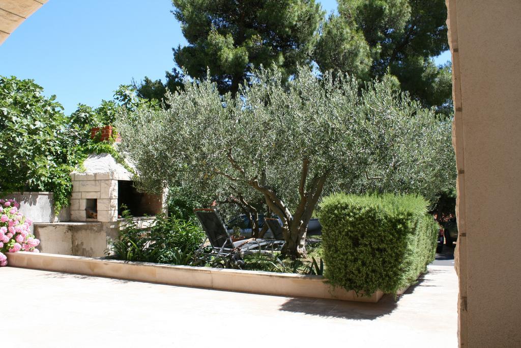 Apartments Jagoda โบล ภายนอก รูปภาพ